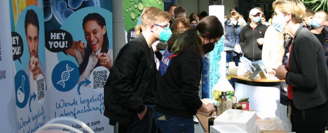 Stand auf der Bildungsmesse